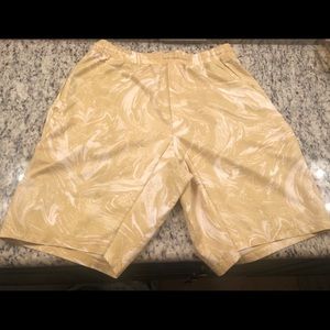 Lululemon Pacebreaker shorts